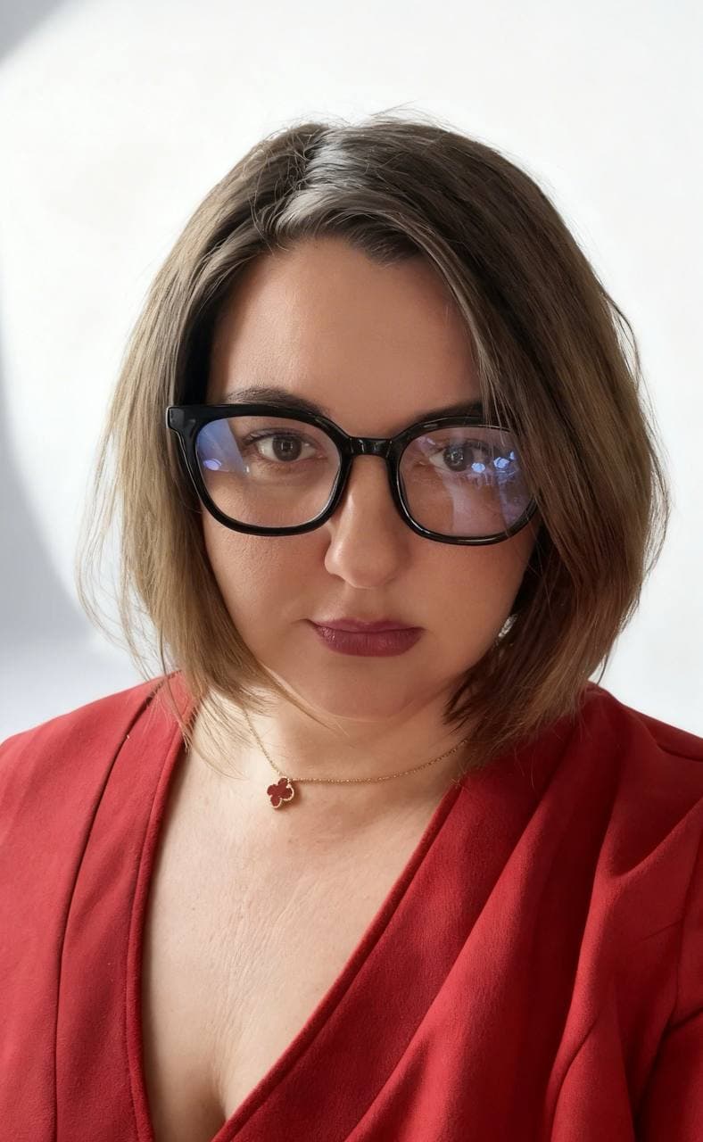 Светлана Костылева — CEO Tech Wave, автор курса VIBE CODE